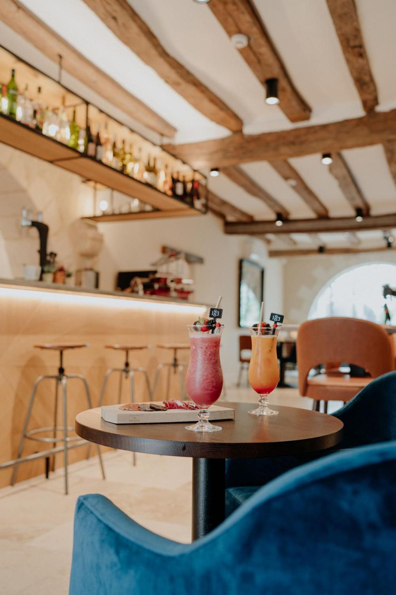The Originals Boutique, Hotel Le George , لوش المظهر الخارجي الصورة