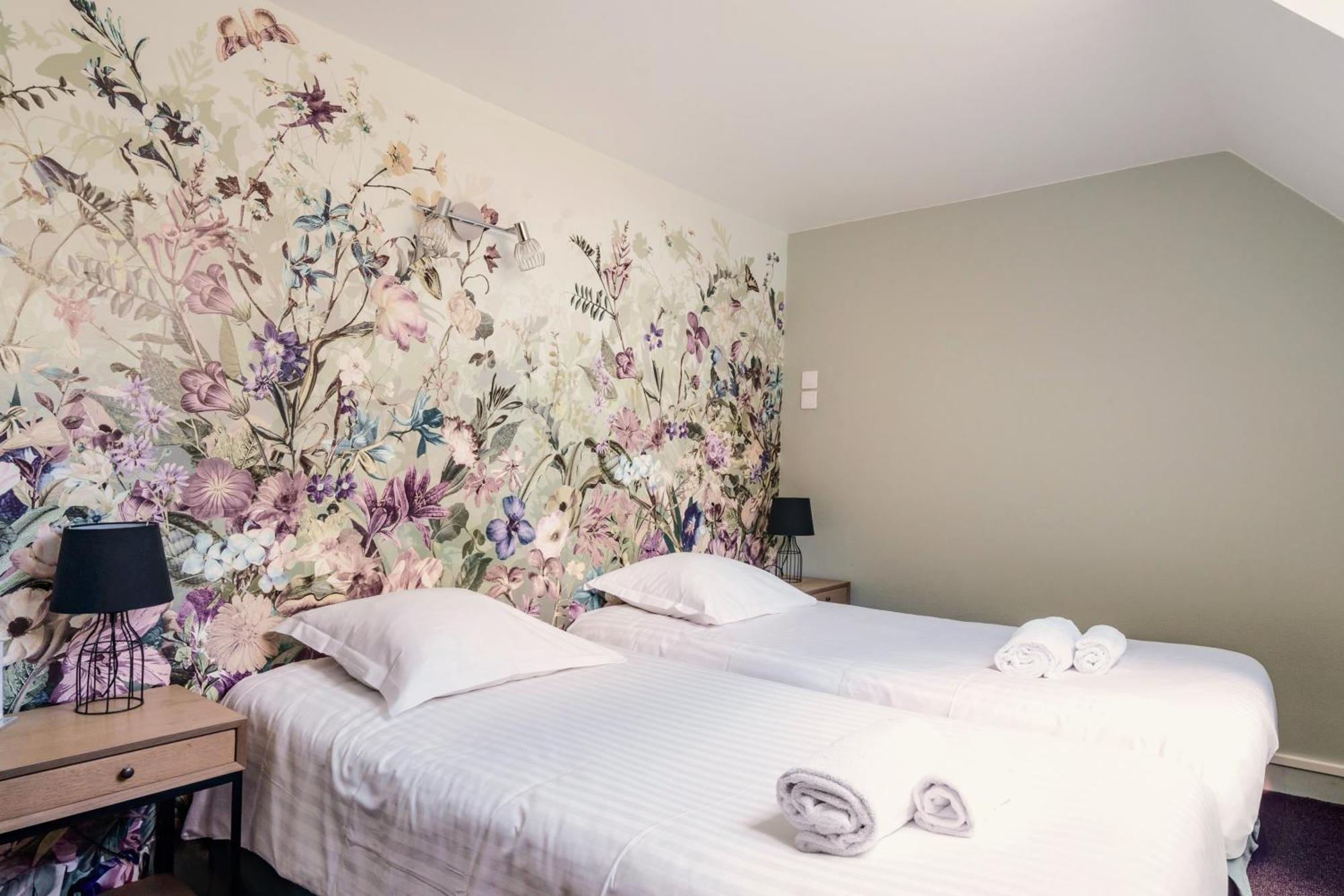 The Originals Boutique, Hotel Le George , لوش المظهر الخارجي الصورة