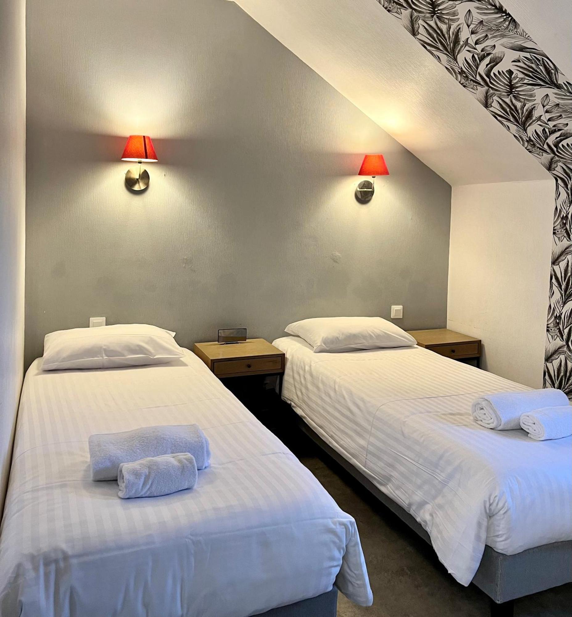 The Originals Boutique, Hotel Le George , لوش المظهر الخارجي الصورة